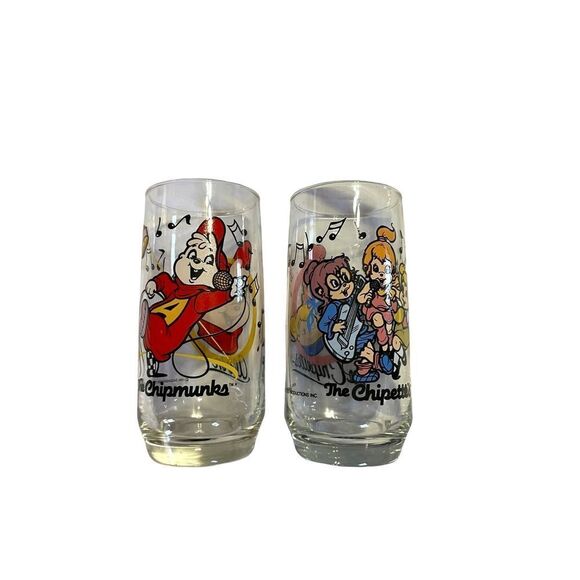 VTG Alvin and The Chipmunks Plus The Chipettes Set of Two Clear Drinking Glasses - Picture 1 of 6
